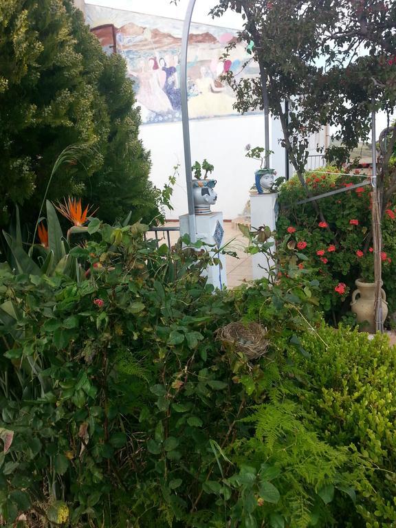 B&B La Casa Dell'Artista Assoro Екстер'єр фото